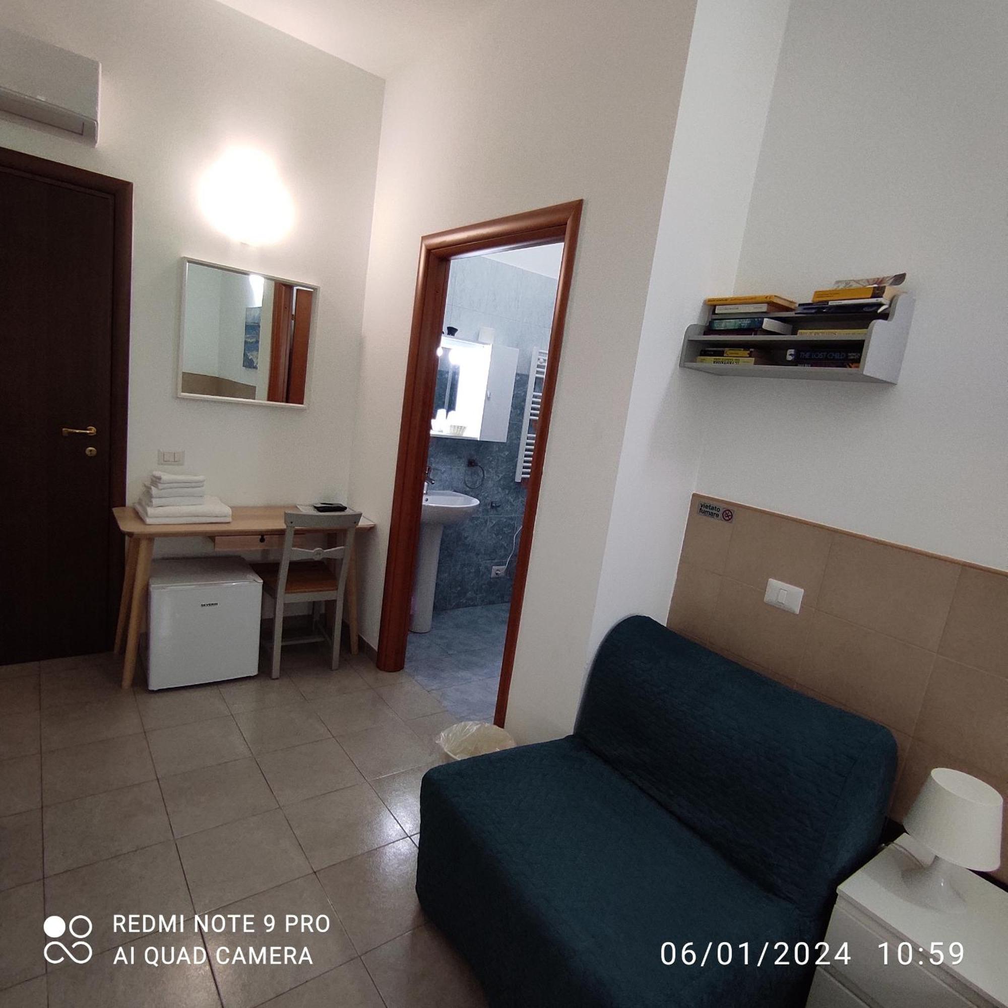 Coccinella Hotel Сабаудиа Екстериор снимка