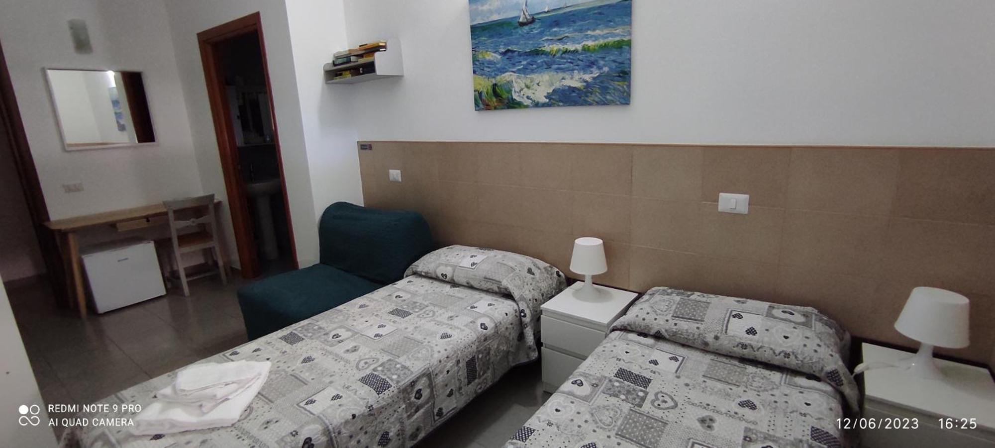 Coccinella Hotel Сабаудиа Екстериор снимка