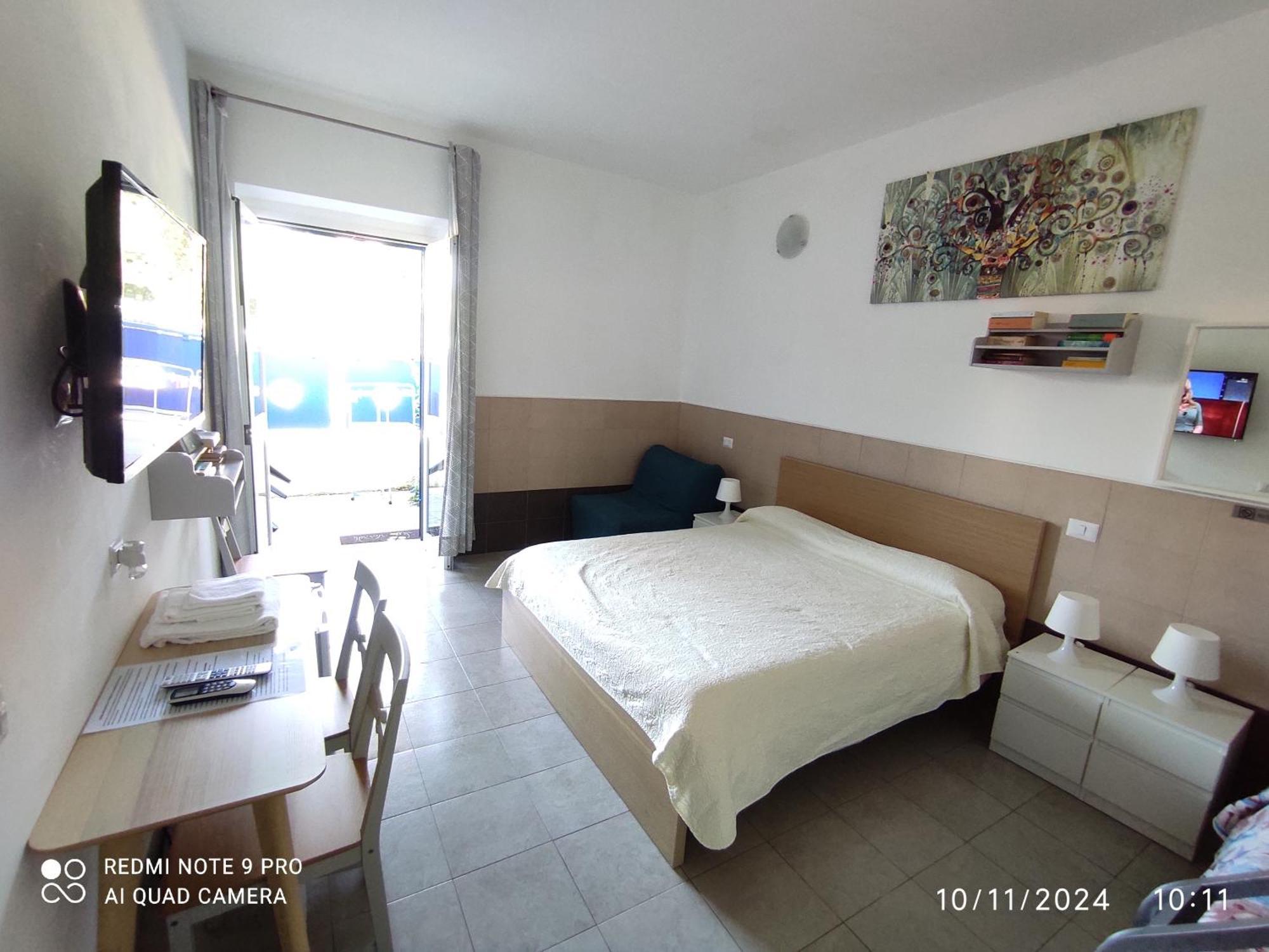 Coccinella Hotel Сабаудиа Екстериор снимка