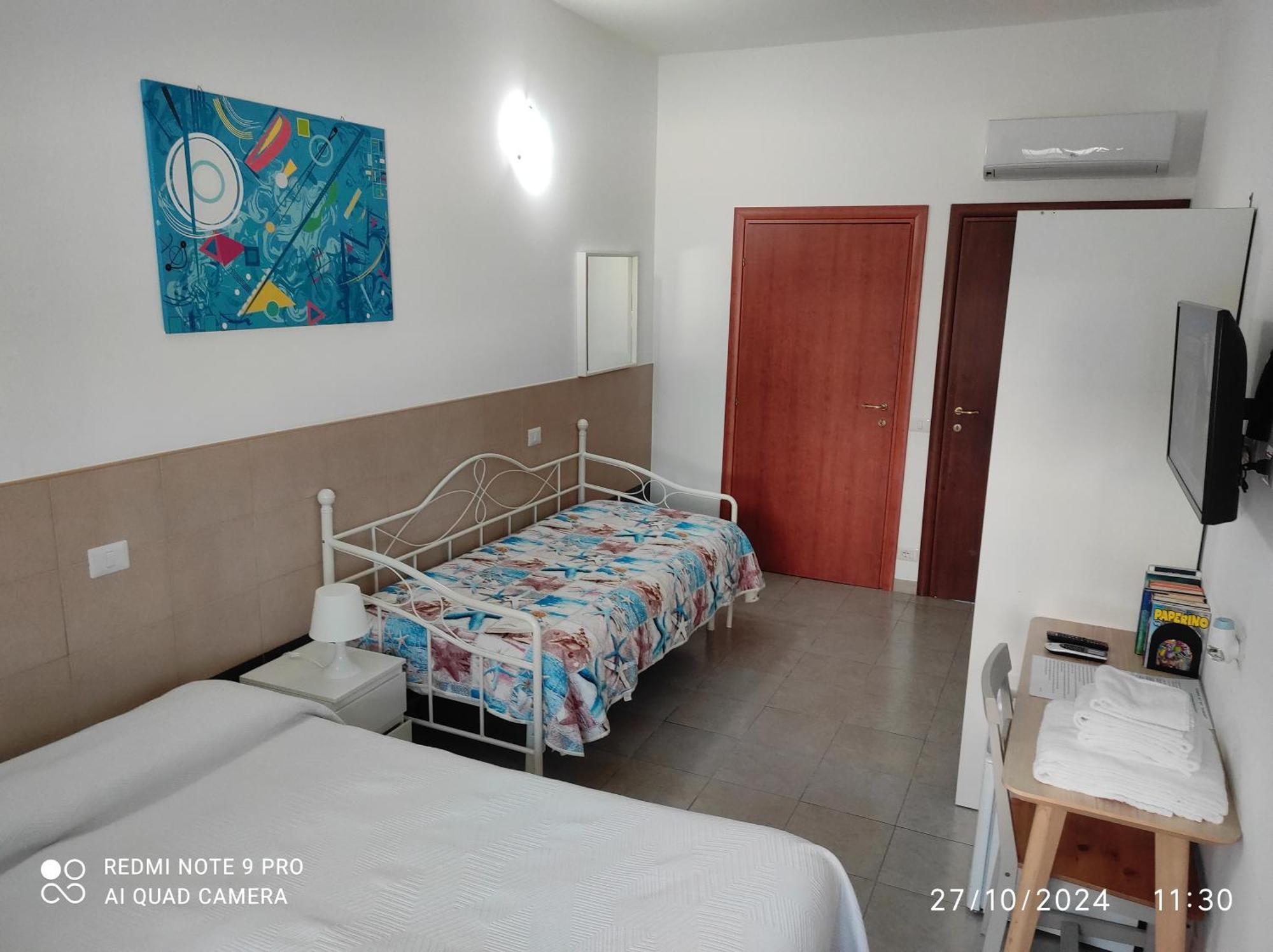 Coccinella Hotel Сабаудиа Екстериор снимка
